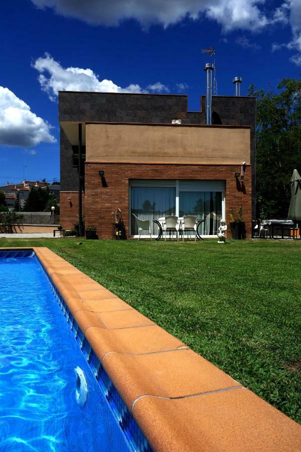 Can Vinyals Holiday Home Castellar Del Valles Exterior foto